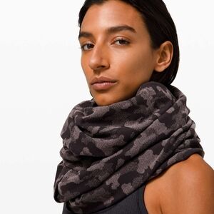 Lululemon Vinyasa Scarf *Rulu Heritage Camo Jacquard Black Lunar Rock